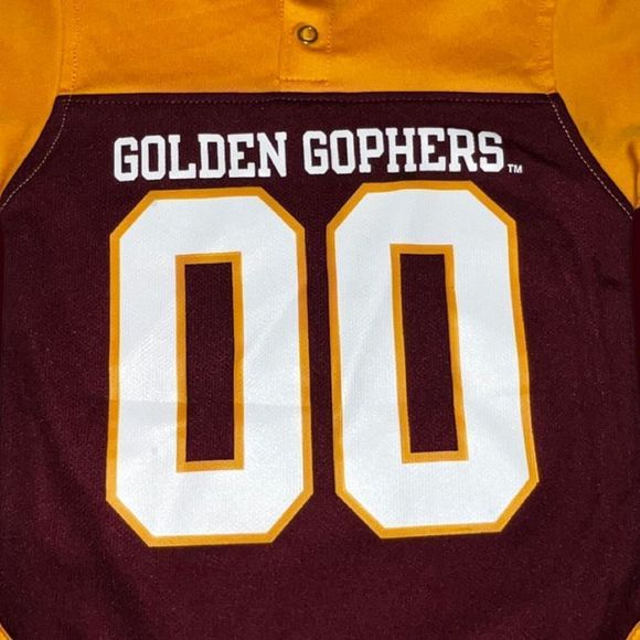 NWOT MN Gophers Onesie Size 0-3 Mo - Picture 5 of 5